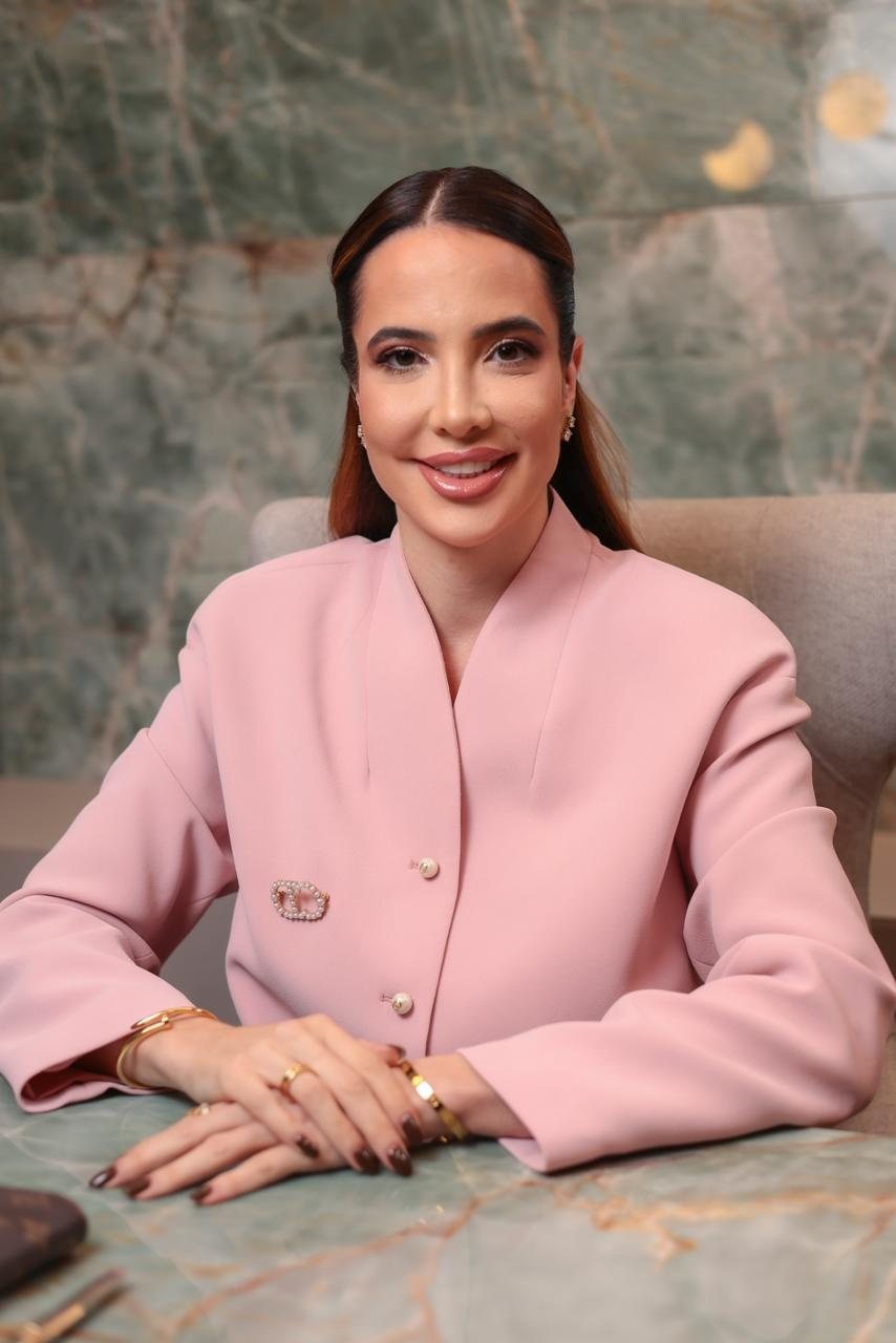 Dra. Thais Martins, médica